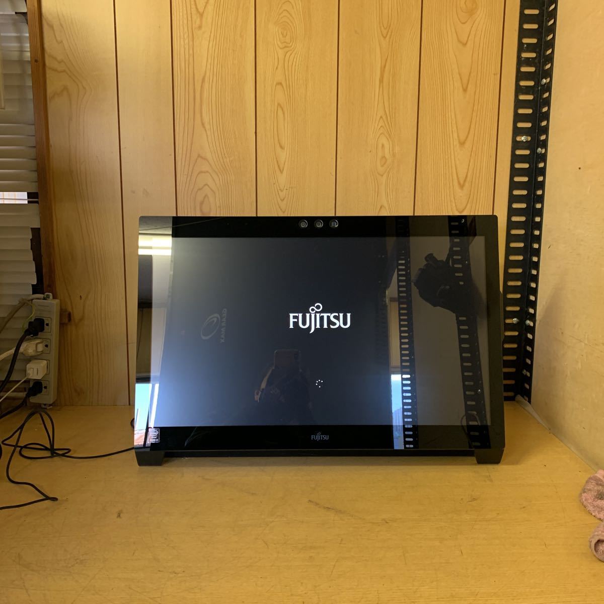 格安，新作】 FUJITSU ESPRIMO D556/PX intel Core i3 3.7GHz Win10
