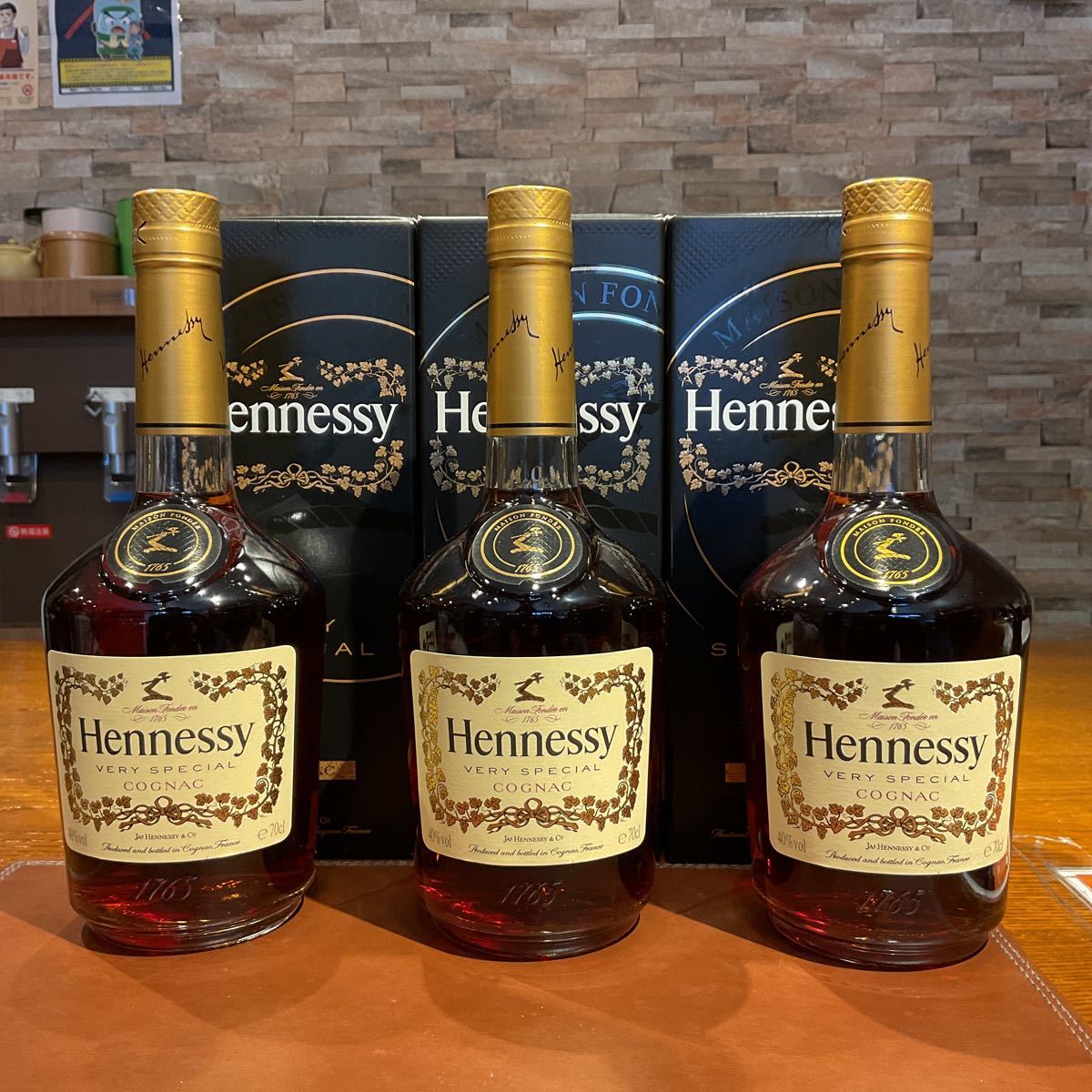 ウイスキー ヘネシー 他三本セット 未開封］お酒飲み比べセット