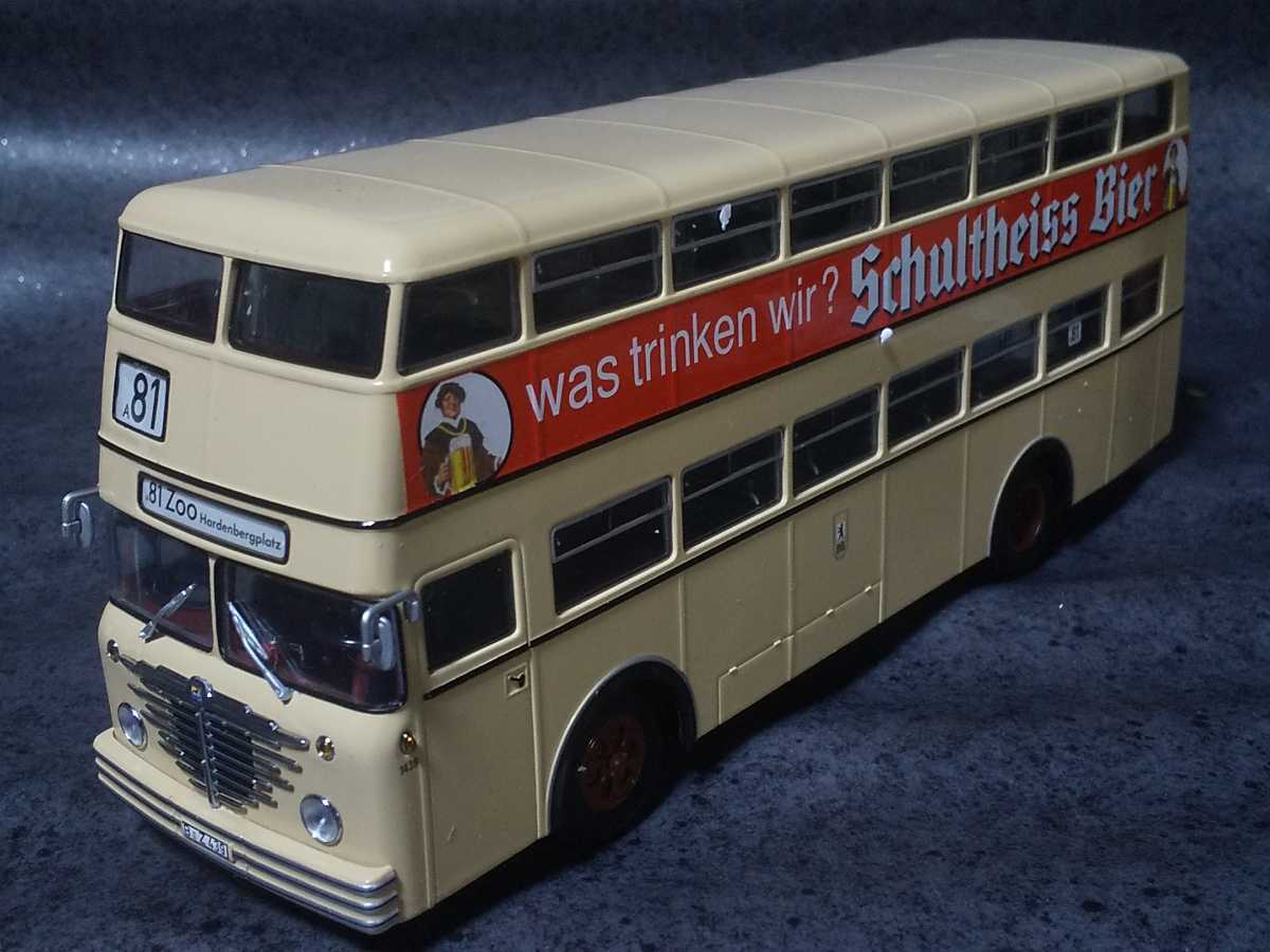 ミニチャンプス 1/43 ビュッシング D2U ダブルデッカー バス