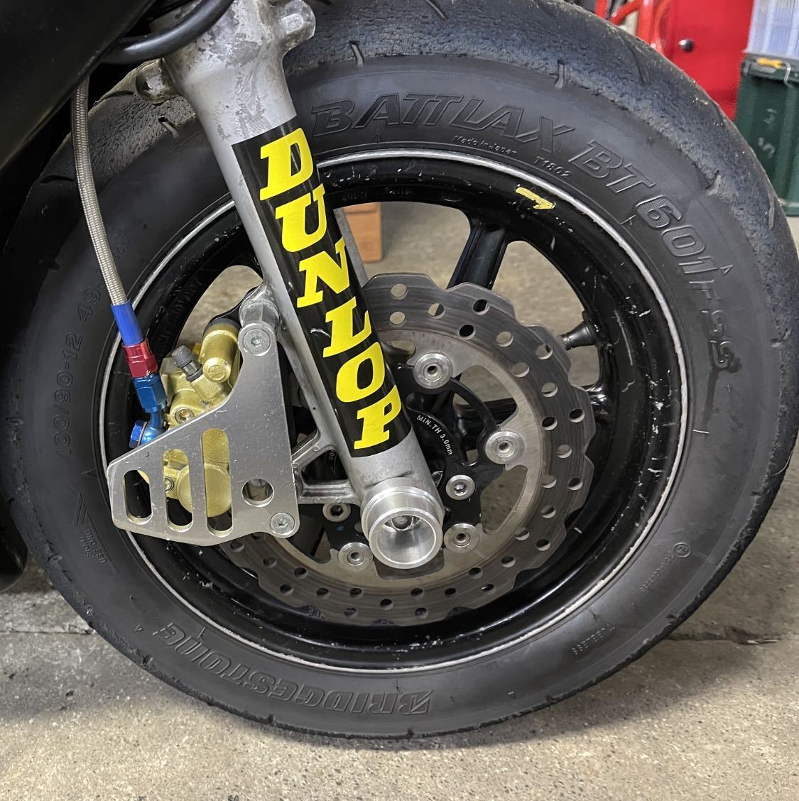 ホンダ NSR80で使用 ターニングポイント キャリパーガード POSH ハンドルストッパー イニシャルアジャスターノブ NSF100 NSR50