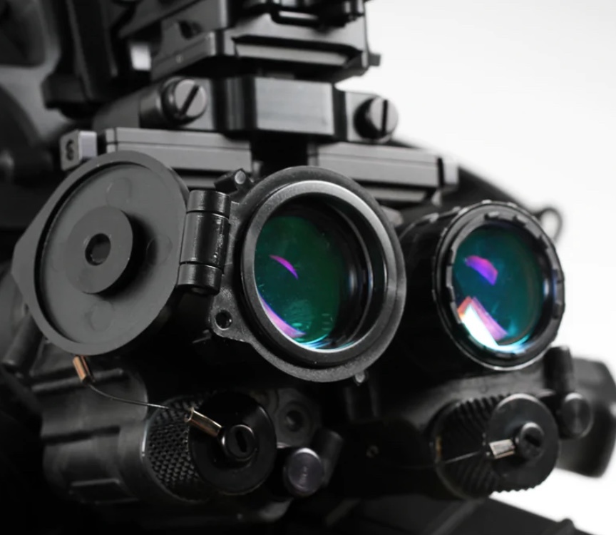 PVS-14 AN/PVS-14 Phokus Research HOPLITE - NVG FOCUSING DEVICE Trijicon ...