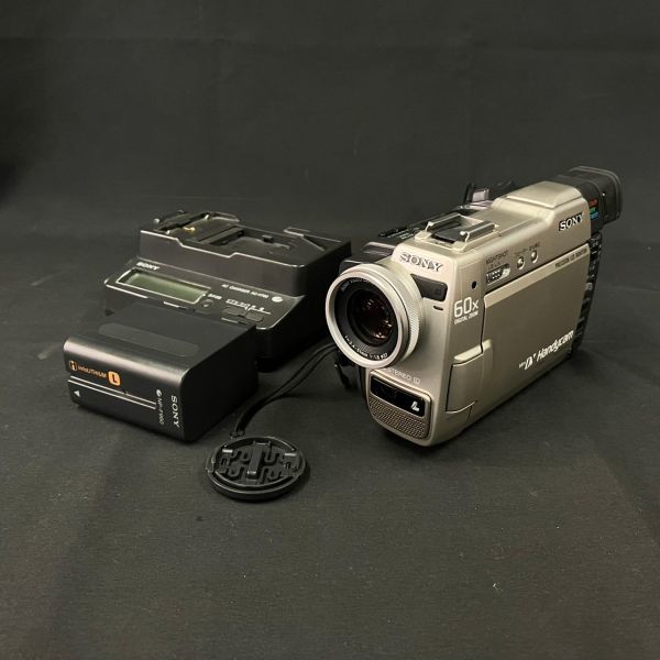 Used]SONY SONY DCR-TRV9 digital video camera Handycam Mini DV