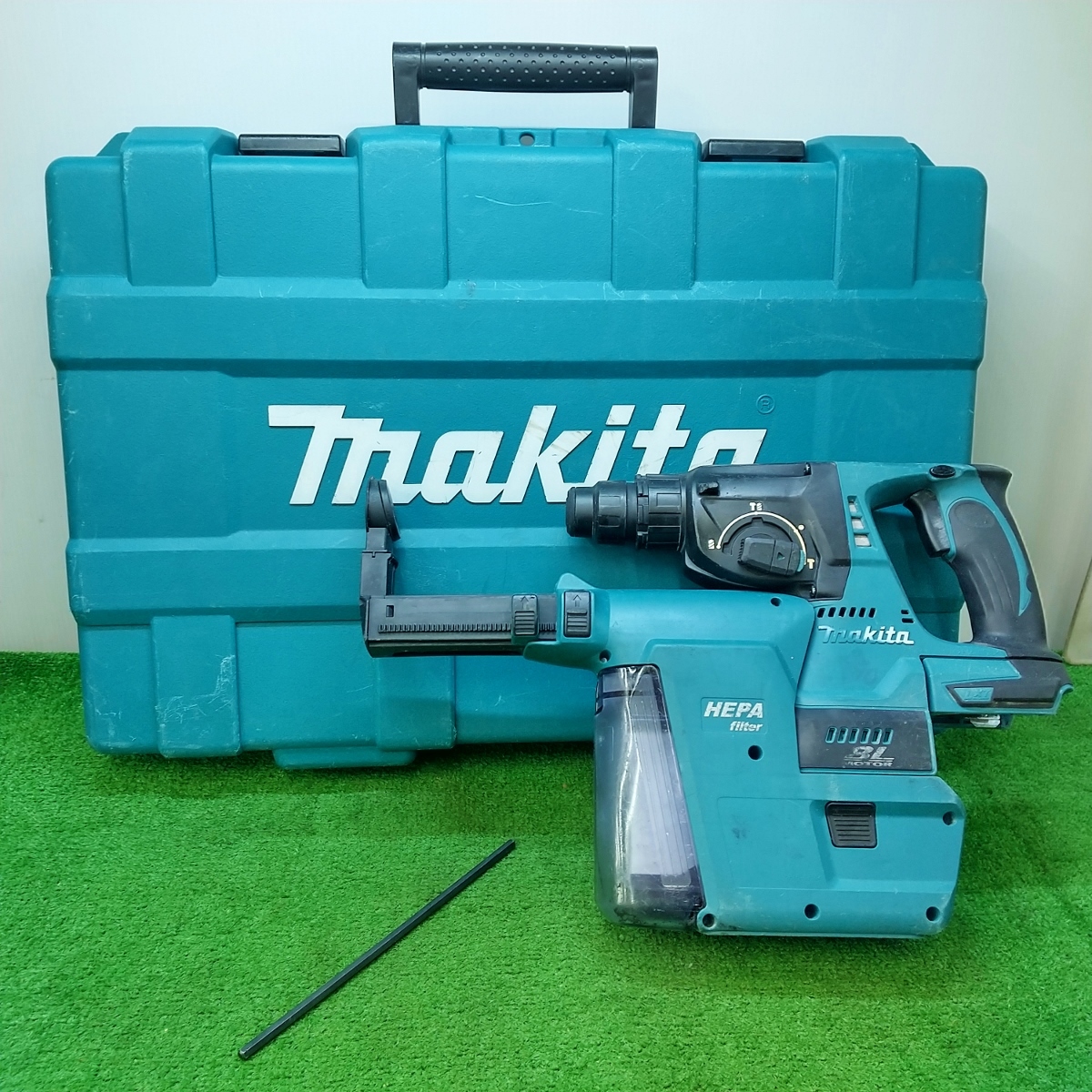 マキタ 18v 充電式ハンマドリル 2台ジャンク 正規取扱品 中古品 makita マキタ 18V 24mm 充電式ハンマドリル 本体+