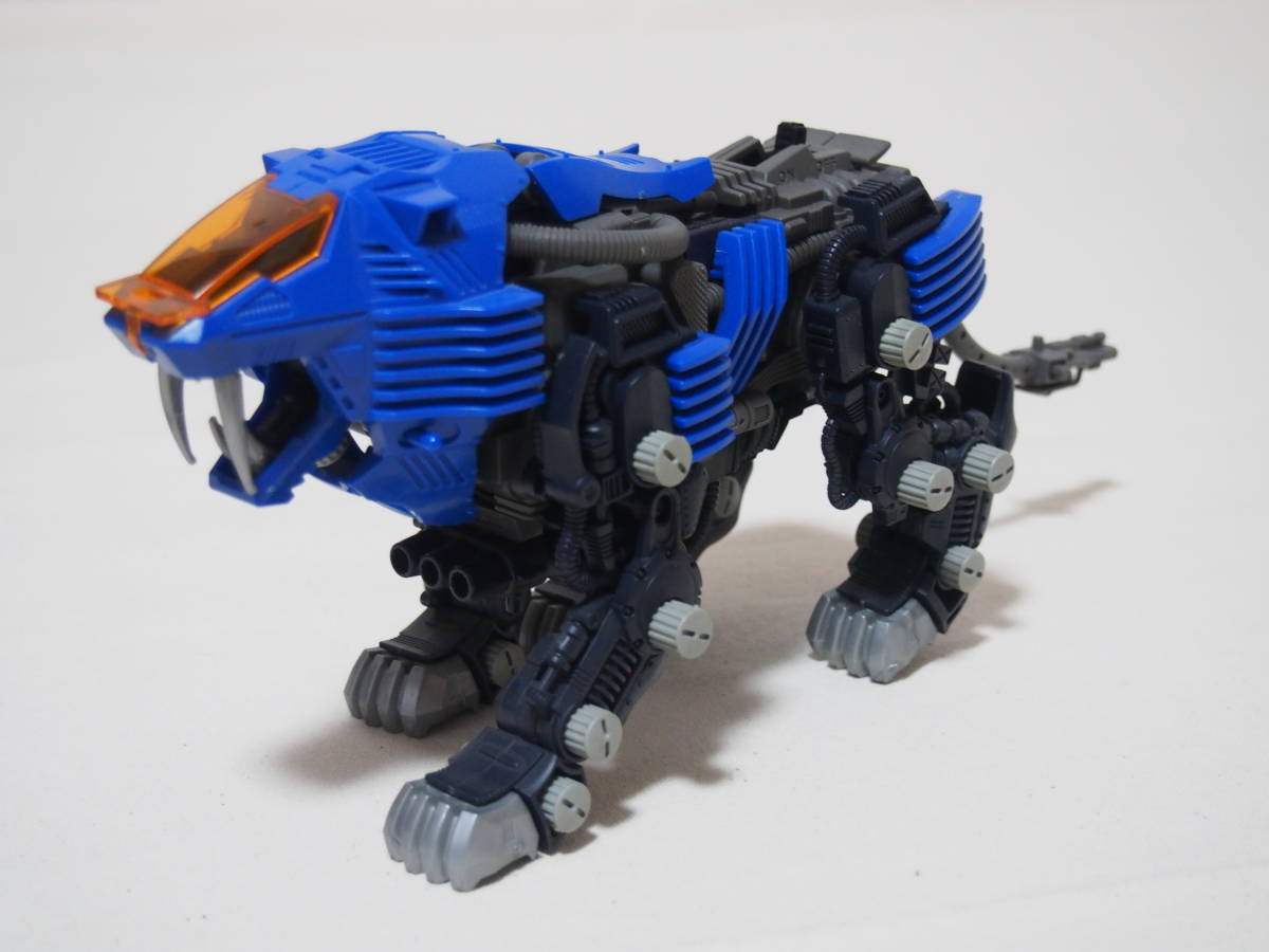 1円～ TOMY 旧ゾイド 2体セット シールドライガー・セイバータイガー