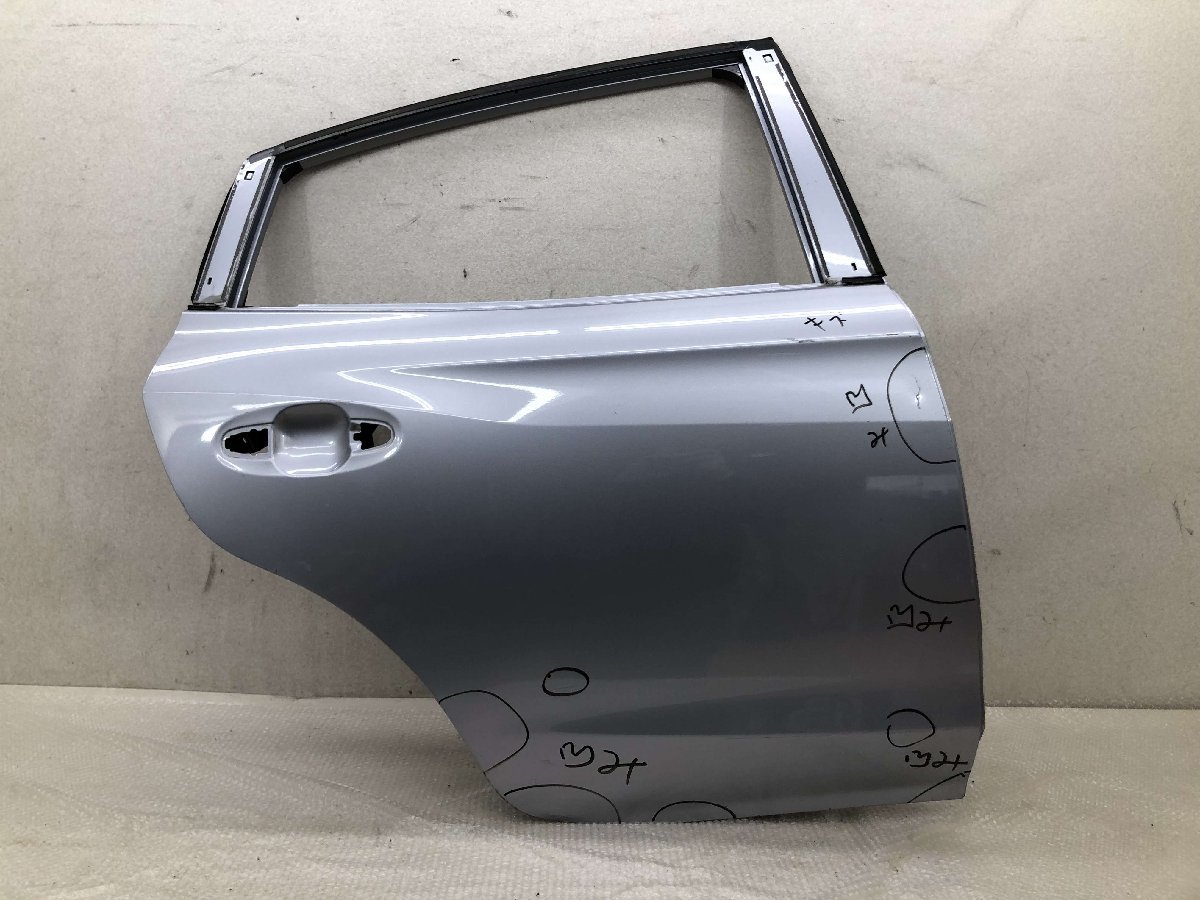 GT2/GT3/GT6/GT7 インプレッサ スポーツ 純正 右リアドア 【公式通販】