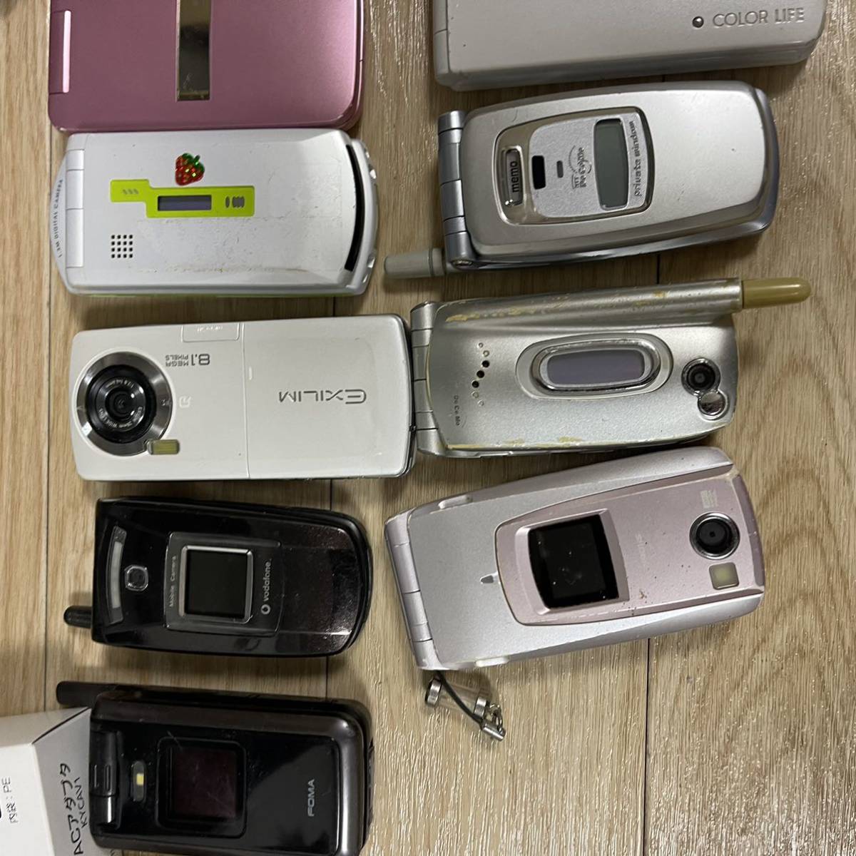 携帯電話大量セットまとめ売り iPhone、アイフォン、ガラケー、スマホ