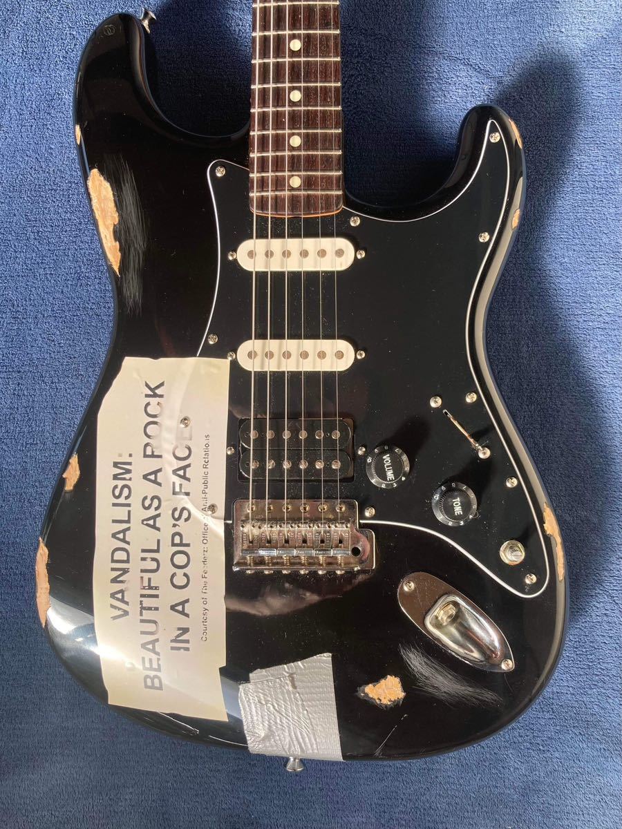 Fender Japan Kurt Cobain Vandalism Stratocaster カート コバーン 激