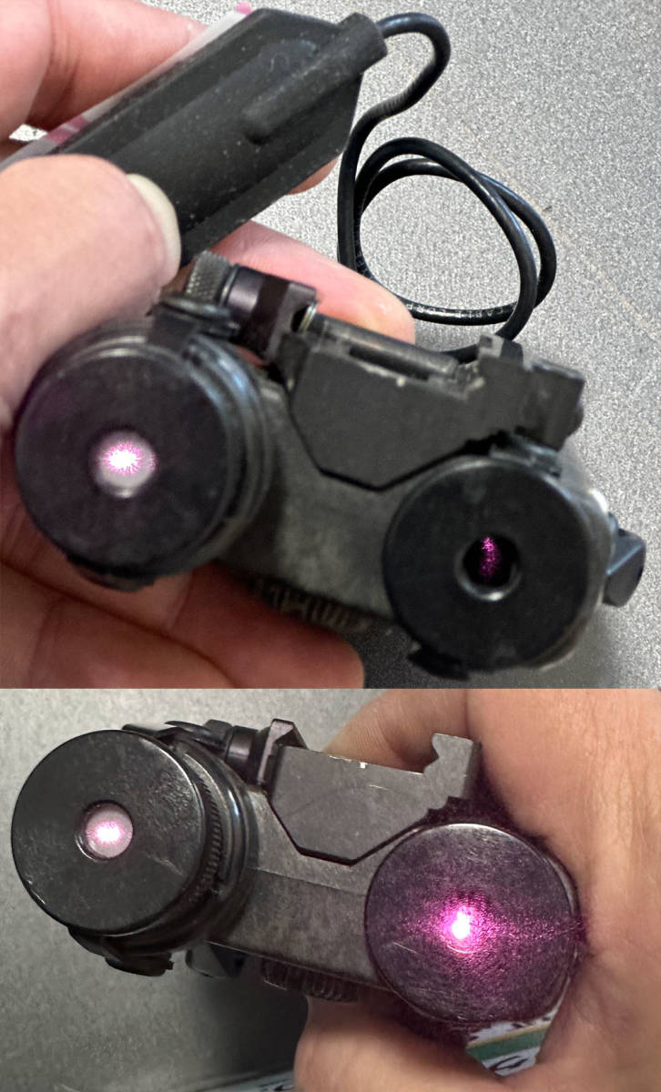 実物 放出 AN / PEQ 2 M4 M16 レーザー デバイス