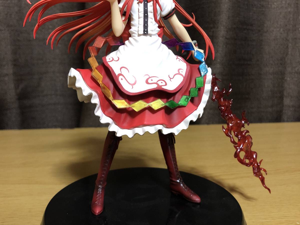 非想非非想天の娘 比那名居天子 東方Project 1/8 フィギュア 東方プロジェクト 非想非非想天の娘 比那名居天子 1/8 完成品フィギュア