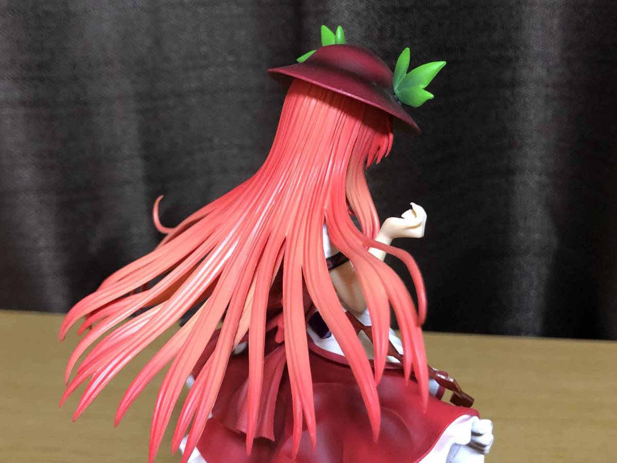 東方プロジェクト 非想非非想天の娘 比那名居天子 限定カラー 1/8 完成