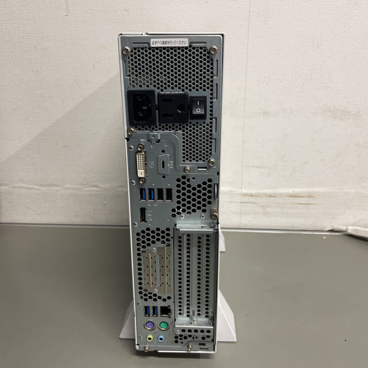 タ40 FUJITSU ESPRIMO D588/VX FMVD4000KP Core i7 8700 メモリ8GB