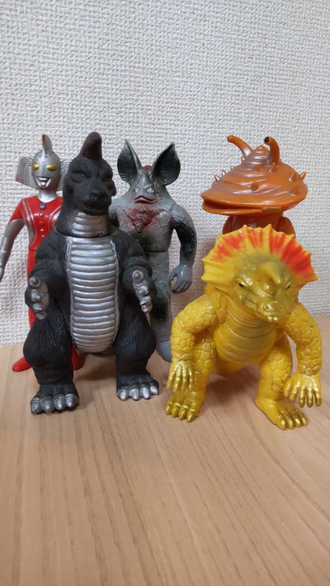 レトロ当時物パチモン無版権バンダイ ウルトラ怪獣シリーズ風ゴジラ顔
