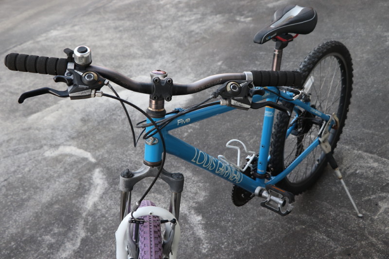 ルイガノLGS-FIVE 26型 アルミ 24速 420mm BLUE MTB LOUIS GARNEAUル ルイガノLGS-FIVE 26型 アルミ 24速 420mm MTB(S