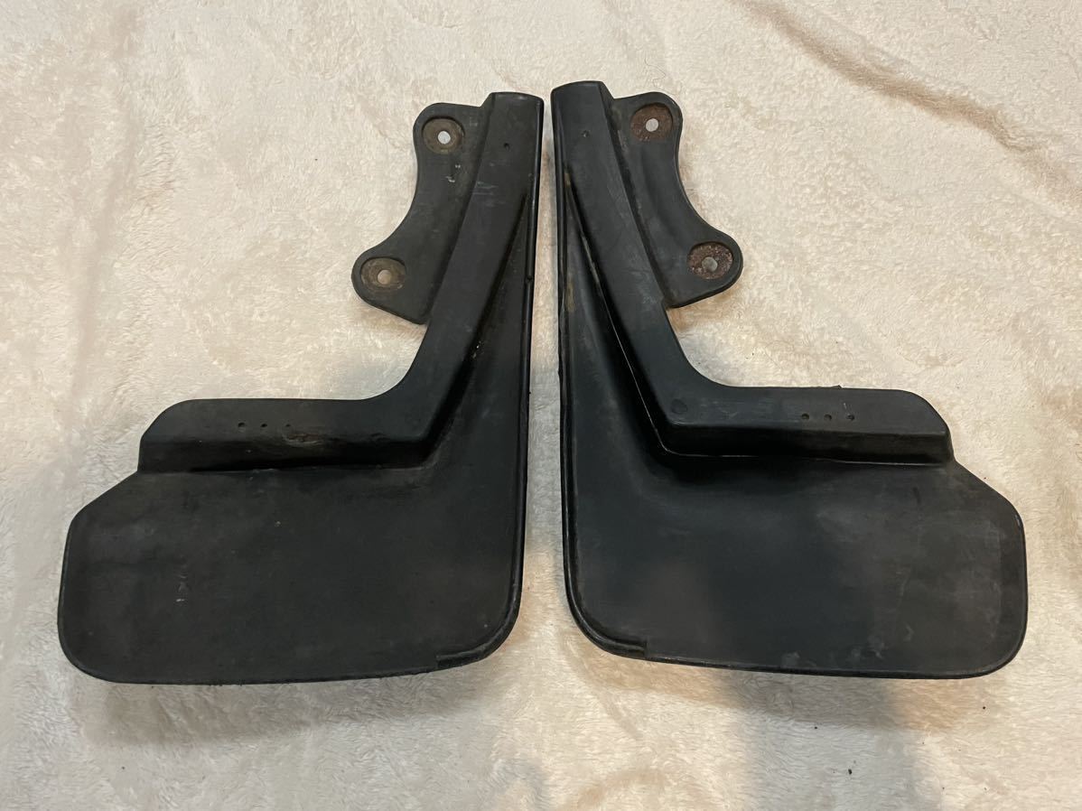 トヨタ AE86 レビン 後期 2ドア 3ドア 純正 リア マッドガード 検 
