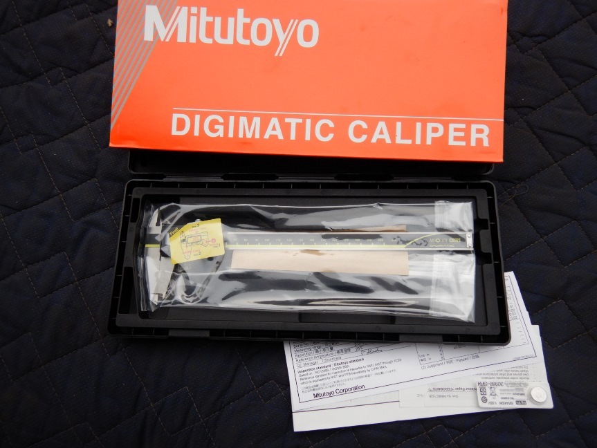即決税込未使用品ミツトヨデジタルノギス200mm CD-20APX 標準型ABSデジマチックキャリパ最小表示0，01mm