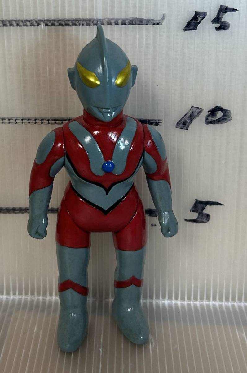 マーミットビニパラウルトラマンvsニセウルトラマンソフビ新品未開封