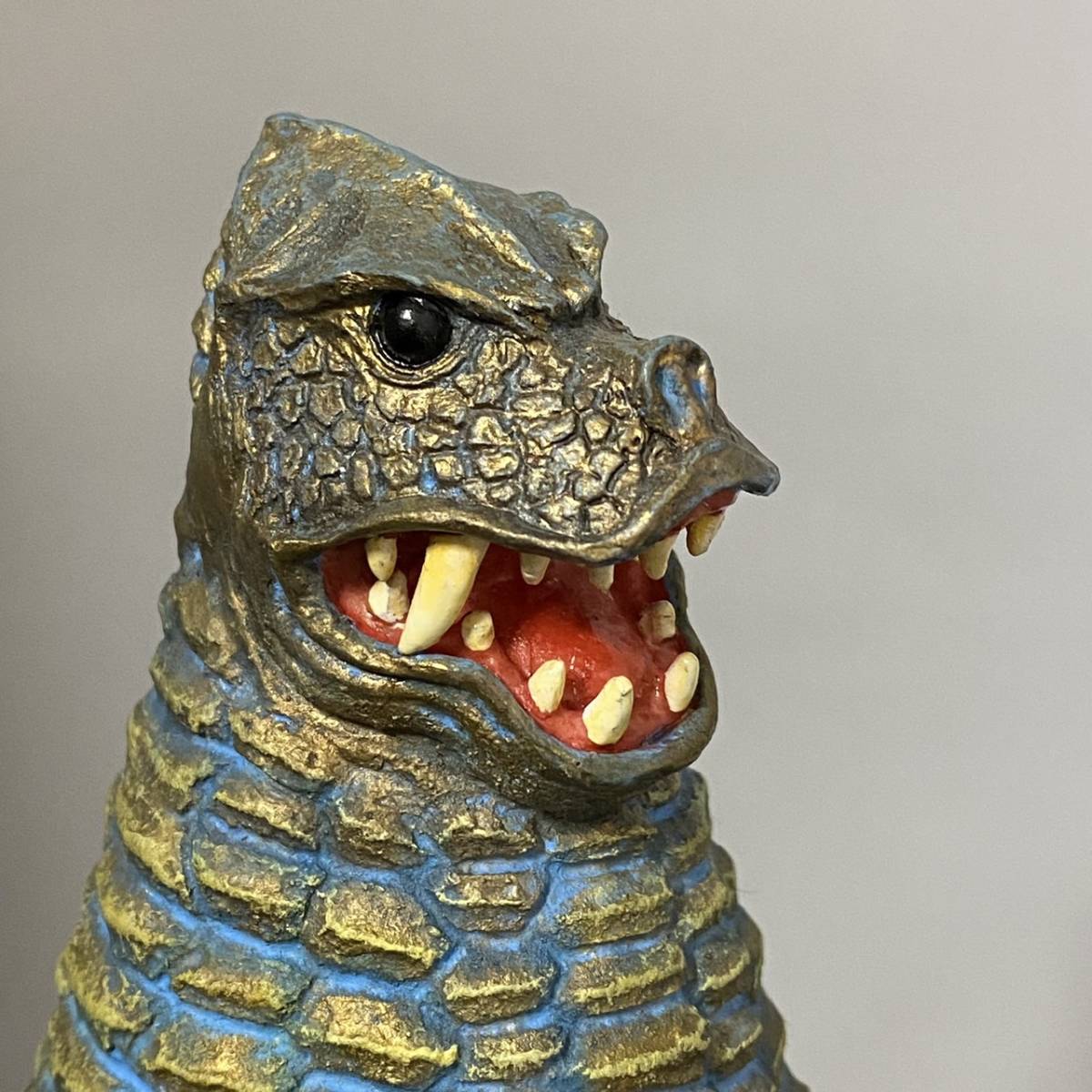 エクスプラス 空想特撮ウルトラシリーズ どくろ怪獣 レッドキング 30cm 