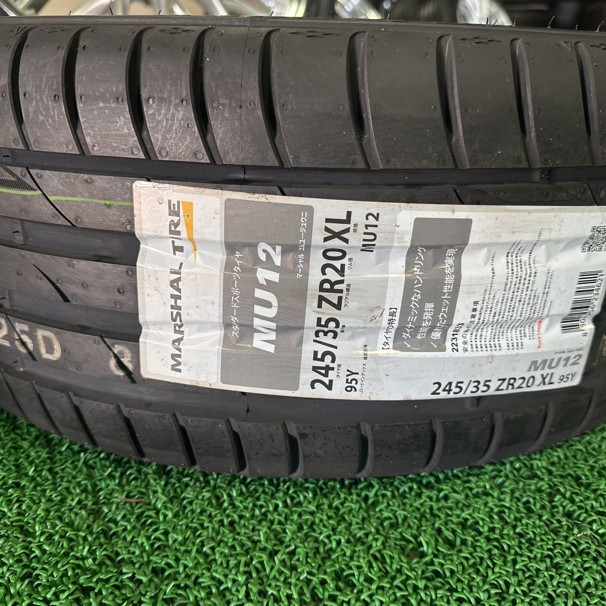 新品タイヤセット245/35R20 ロクサーニマルチフォルケッタ 20×8J+38