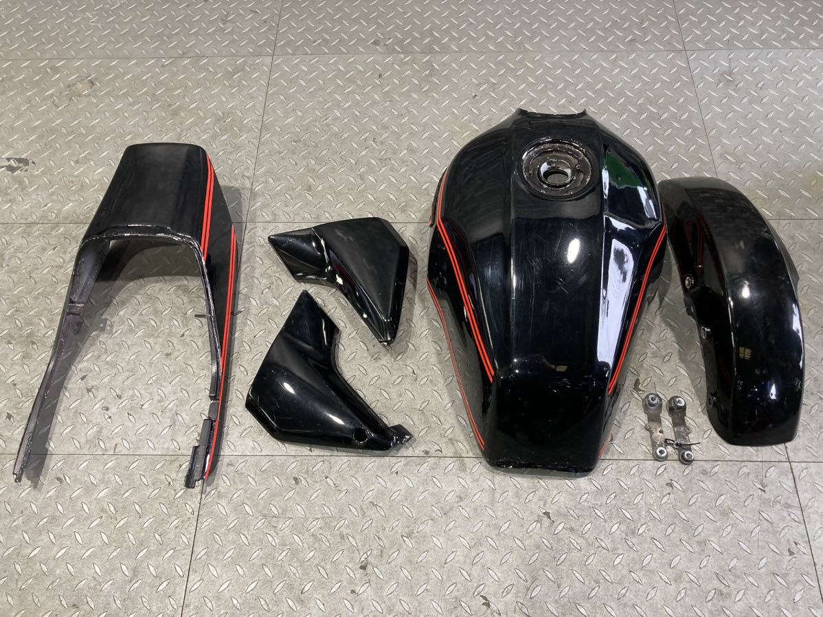 ZRX400タンク フロントフェンダー、リアカウル カワサキ ZRX400