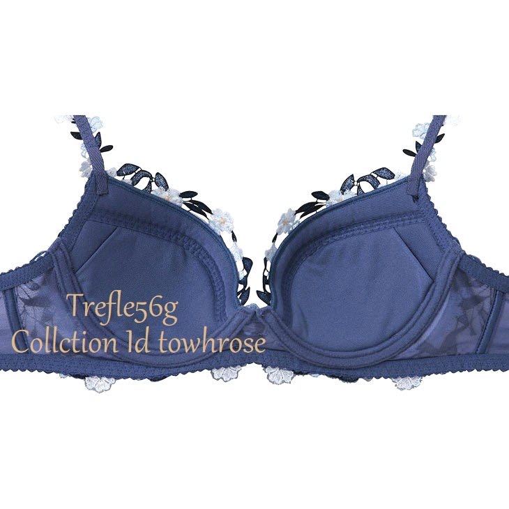 ワコール トレフル花柄刺繍 ワコール トレフル 花柄刺繍 ブラジャー ネイビー Wacoal⁄Trefle