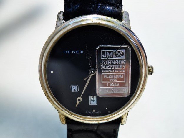 K03209【プラチナ PLATINUM 9995 インゴット入り】JOHNSON MATTHEY ジョンソンマッセイ × HENEX へネックス ウォッチ 腕時計 訳あり