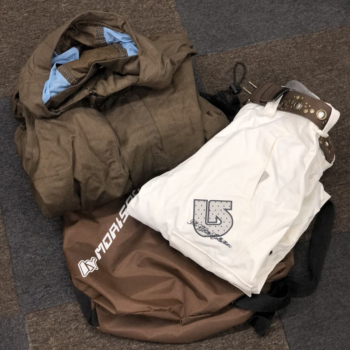 BURTON スノーボードウェア The White Collection Sサイズ 上下セット