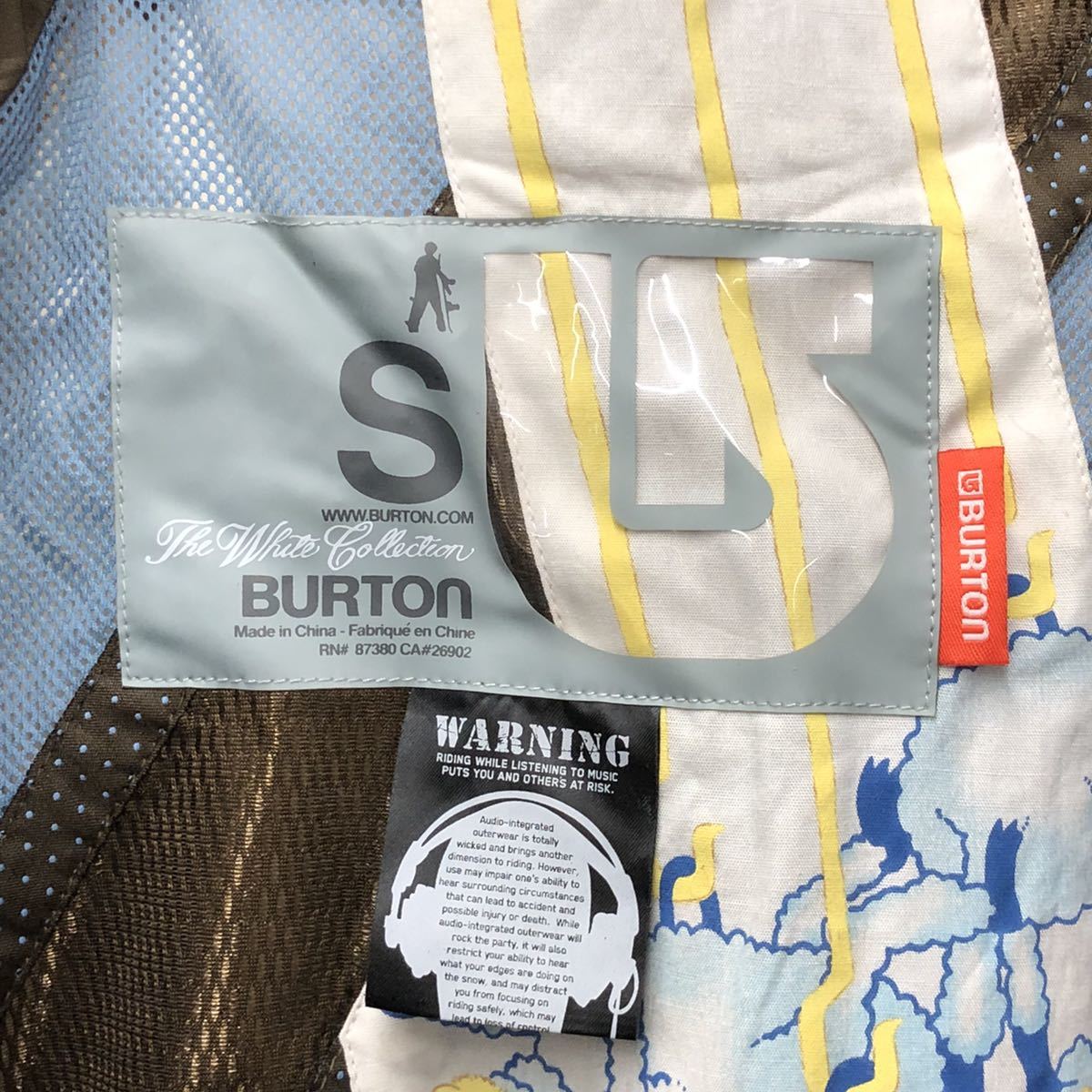 BURTON スノーボードウェア The White Collection Sサイズ 上下セット