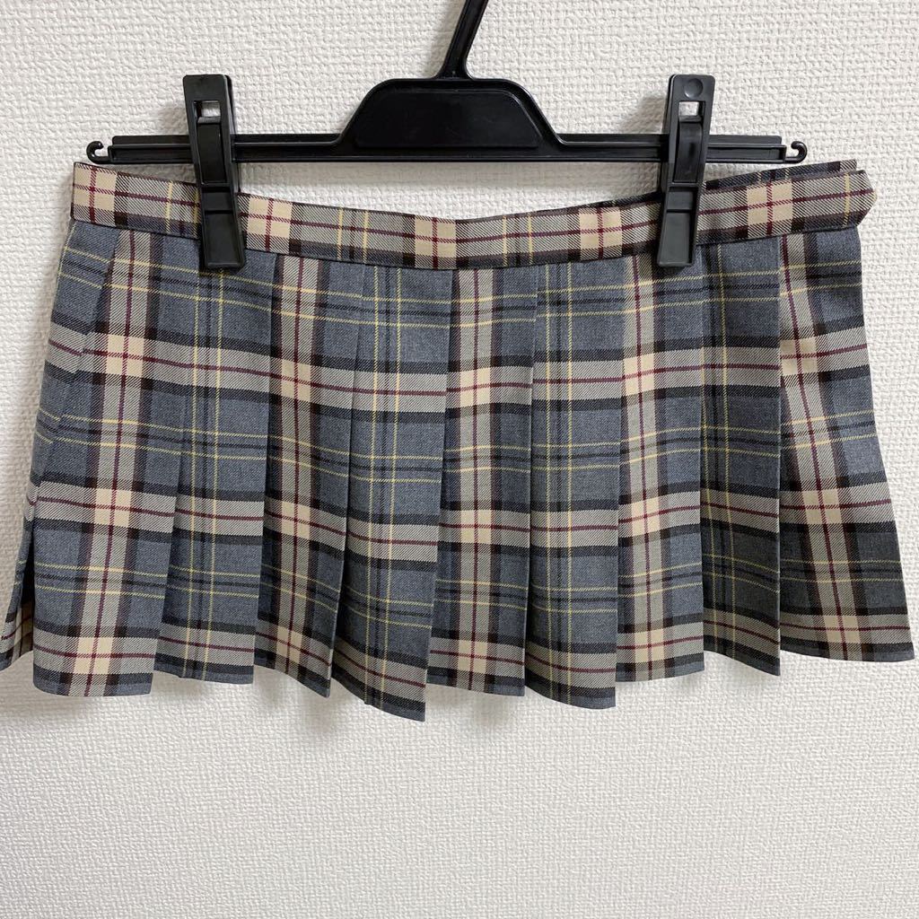 格安，セール 制服 グレー ベージュ えんじ色 チェック柄 マイクロミニスカート W71 丈26.5 冬用(学生服)｜売買されたオークション情報、yahooの商品情報をアーカイブ公開 - オークファン 学生服