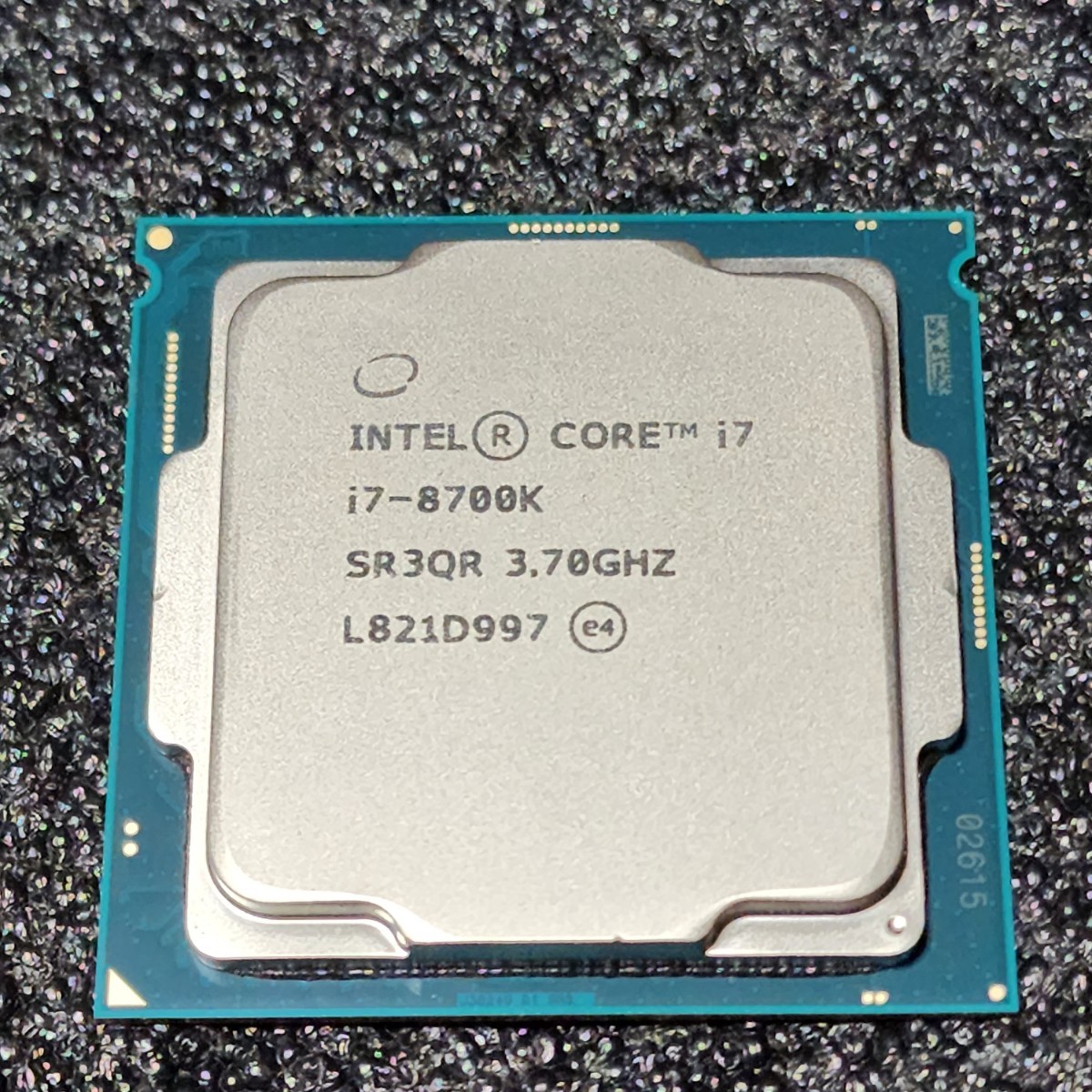 CPU Intel Core i7 8700K 3.7GHz 6コア12スレッド CoffeeLake PCパーツ インテル 動作確認済み (2)