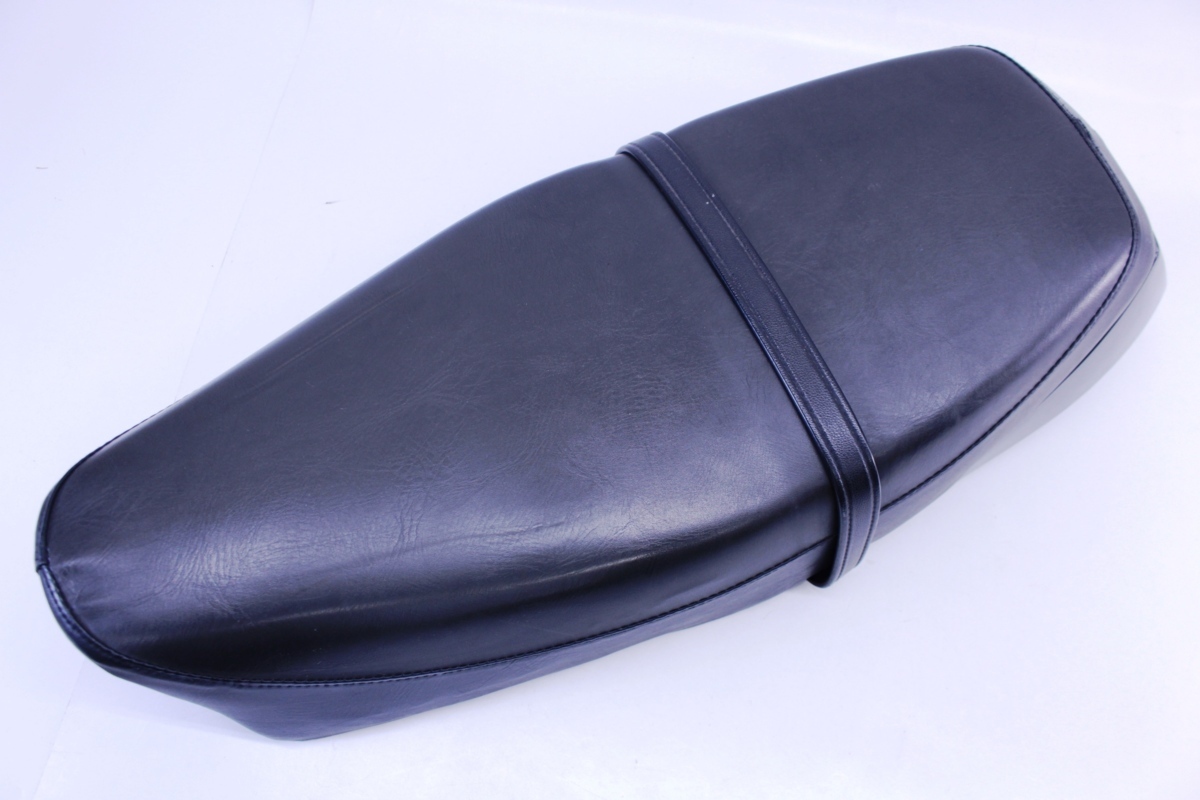YAMAHA ヤマハ SR400/SR500 純正シート シートカウル 破れ・割れ無し 当時物 タンデムベルト ∫U8887