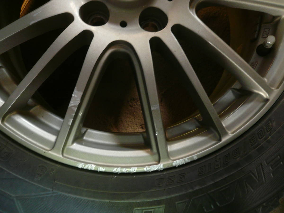 お得，高品質 L-0532スタッドレス屋205/60R16アルミ付き４本（6.5J 114.3 5穴 +38)⑳　　　本州送料込み
