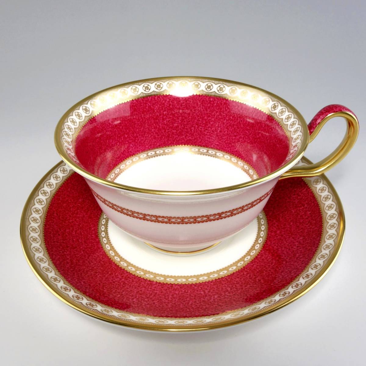 和】(6123) 時代古作 古伊万里 色絵赤絵瓔珞文向付 蕎麦猪口 茶碗五客