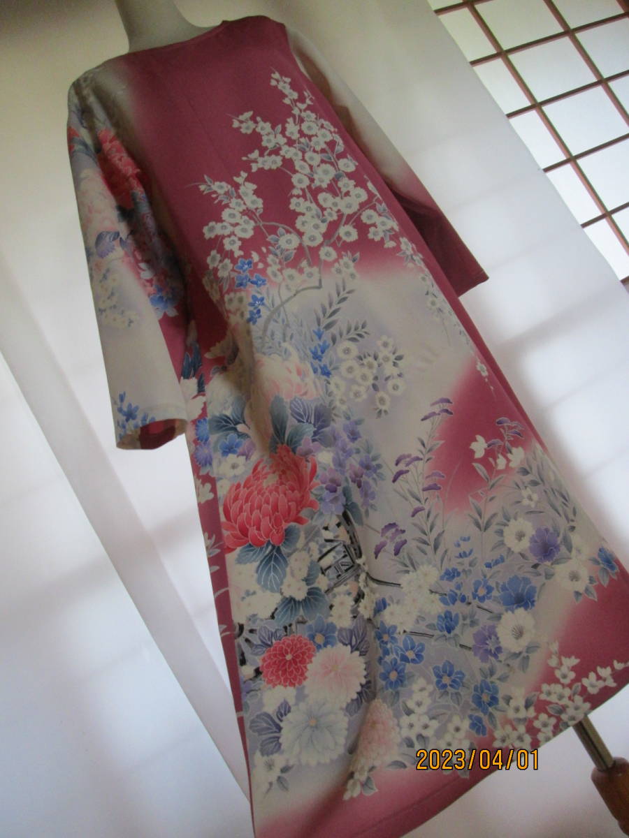 新品未仕立ての正絹振袖から華やかワンピース！着物リメイク！ハンドメイド！牡丹！菊！梅！桜！同生地でサイズ違いのワンピース出品中