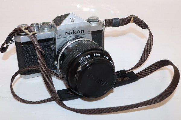 No.03-071】カメラ【Nikon ニコン F】 Nikon F | フィルムカメラ 機械