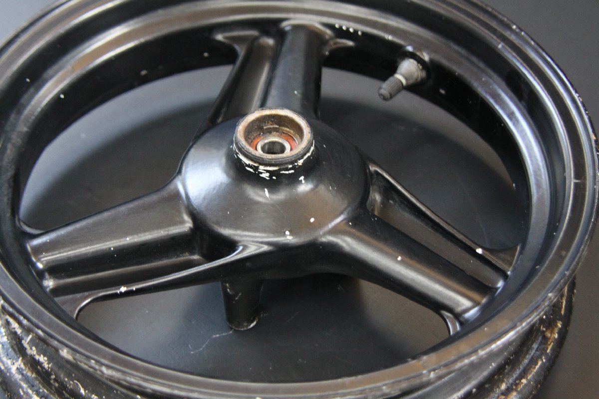 NSR50（AC10）純正フロントホイール！NSF XR100モタード XR100モタード