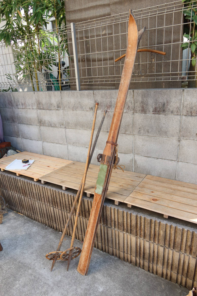 戦前　スキー板　竹製ストック 1　古い アンティークメーカ品 昭和レトロ ビンテージ オブジェ 郷土史 資料