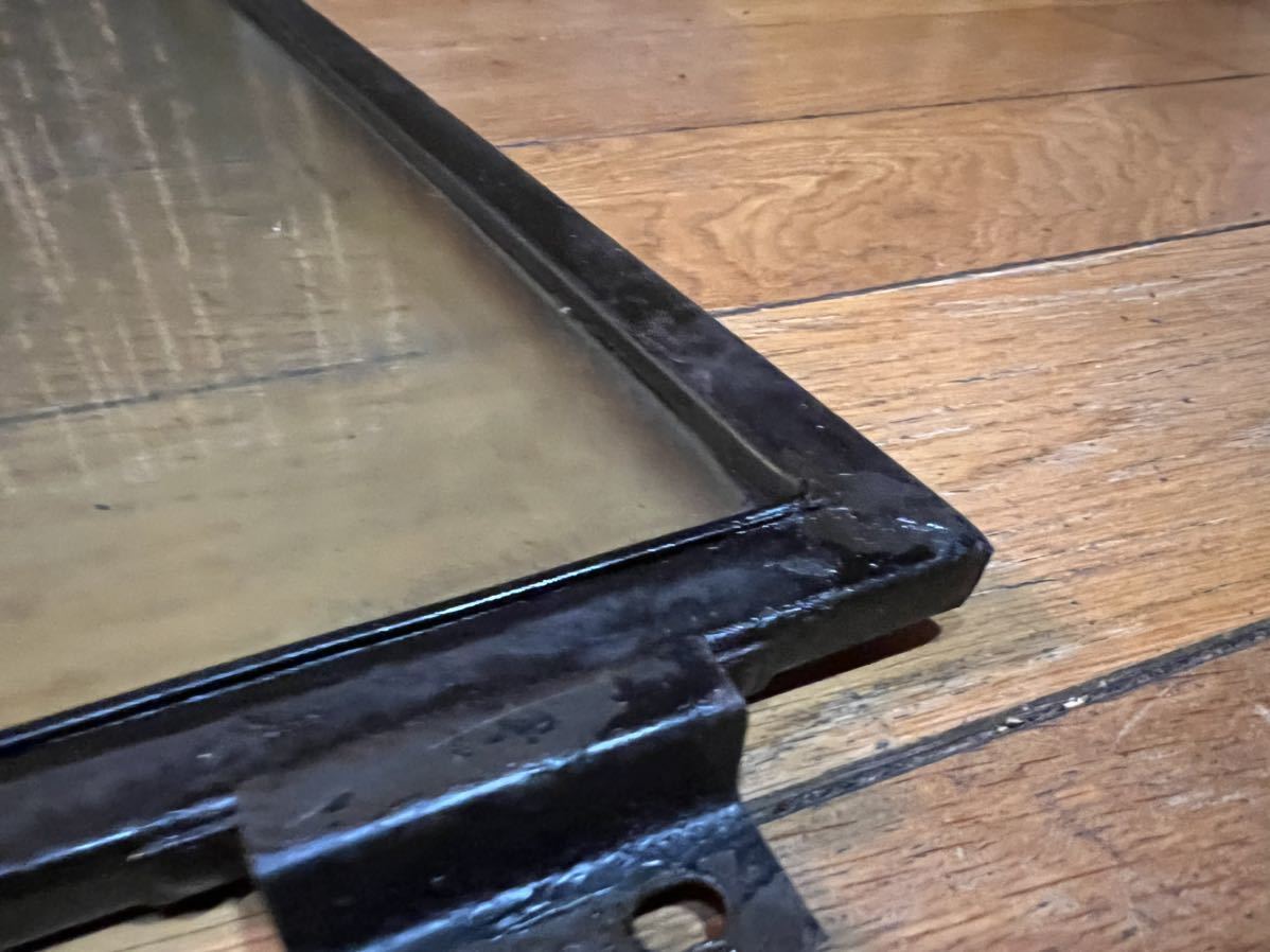 KB110 GX-5 サニークーペ　サイドガラス