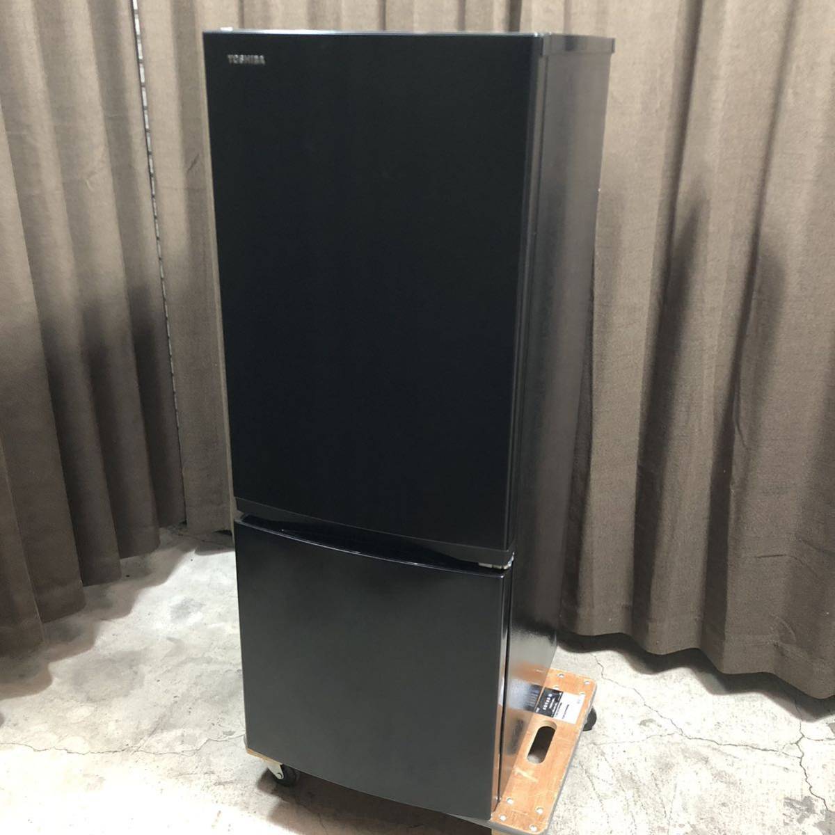 EI2571a）TOSHIBA 東芝 2ドア冷蔵庫 2021年製 GR-T15BS-K 家電 キッチン 冷蔵冷凍庫 右開き 153L