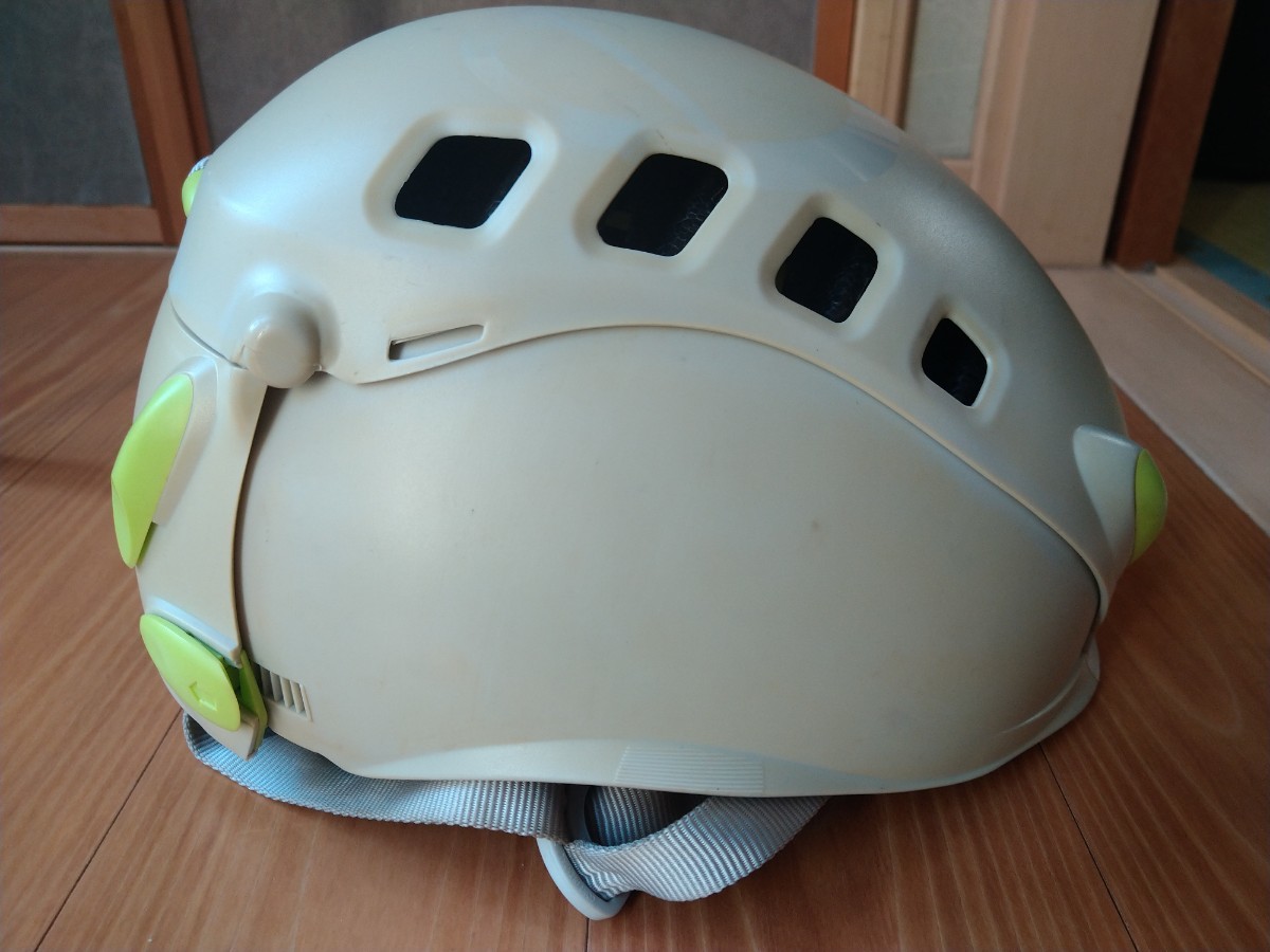 EDELRID MADILLO 登山用折りたたみヘルメット EN12492