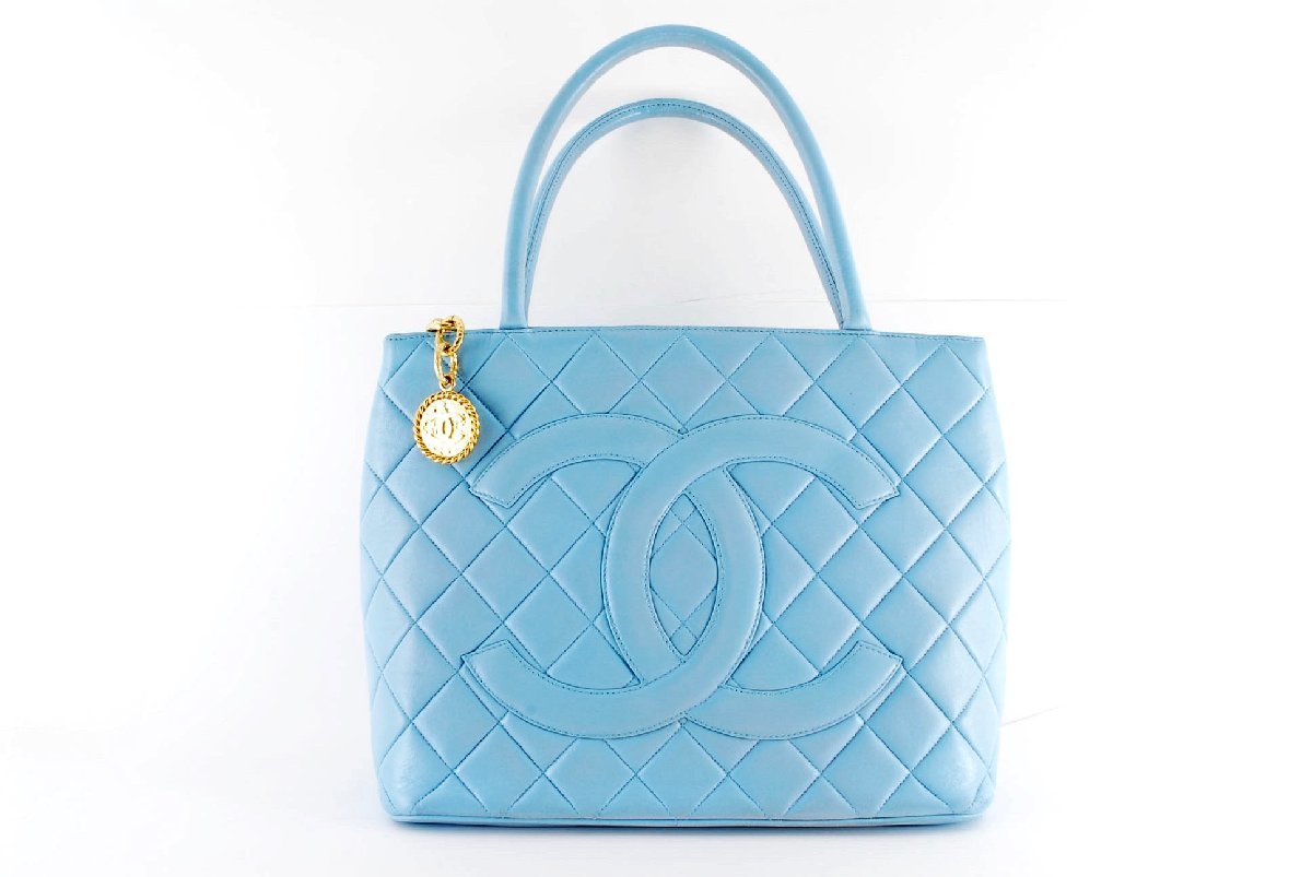 シャネル 復刻トート ブルー ゴールド金具 ラムスキン ココマーク