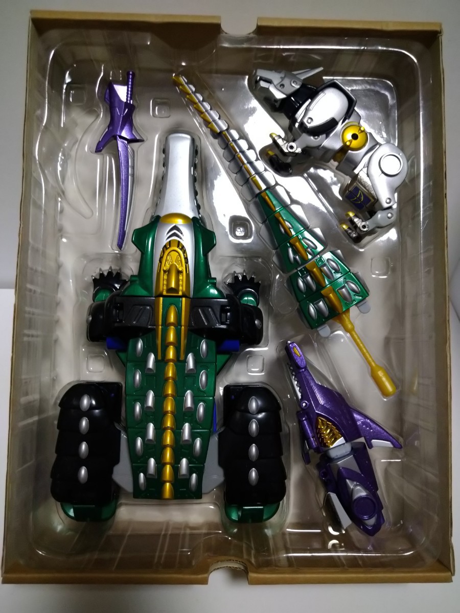 ☆BANDAI バンダイ DX百獣合体ガオハンター 百獣戦隊ガオレンジャー☆