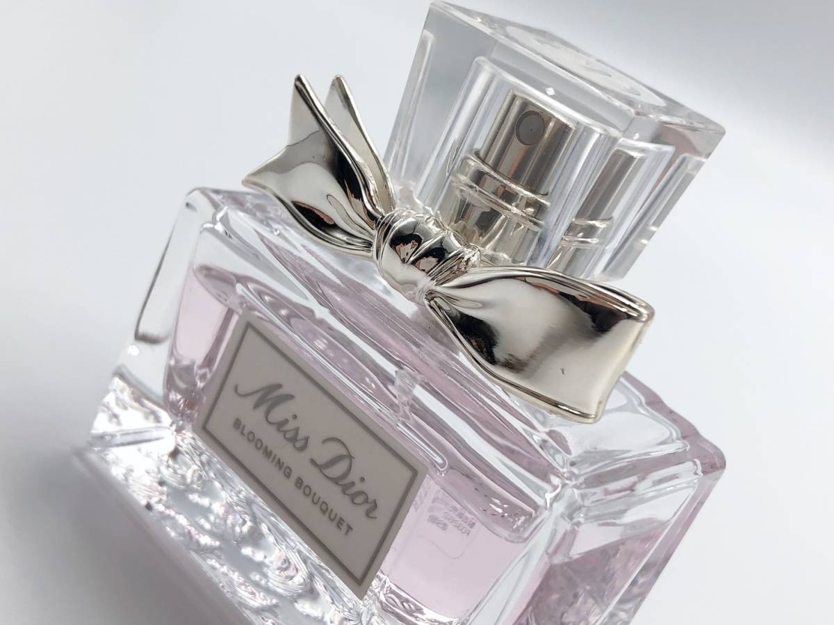 61084 残量7割以上 Christian Dior Miss Dior 香水 クリスチャン ディオール ミス ディオール ブルーミング ブーケ オードトワレ EDT 30ml