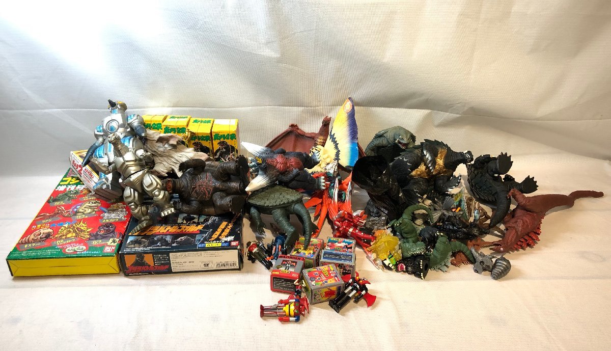 超激得，100%新品 1円 特撮怪獣 まとめ セット ゴジラ モスラ キングヒドラ ラドン 等 東映 ジャンク 現状品 33-0406-N8(その他)｜売買されたオークション情報、yahooの商品情報をアーカイブ公開 - オークファン その他