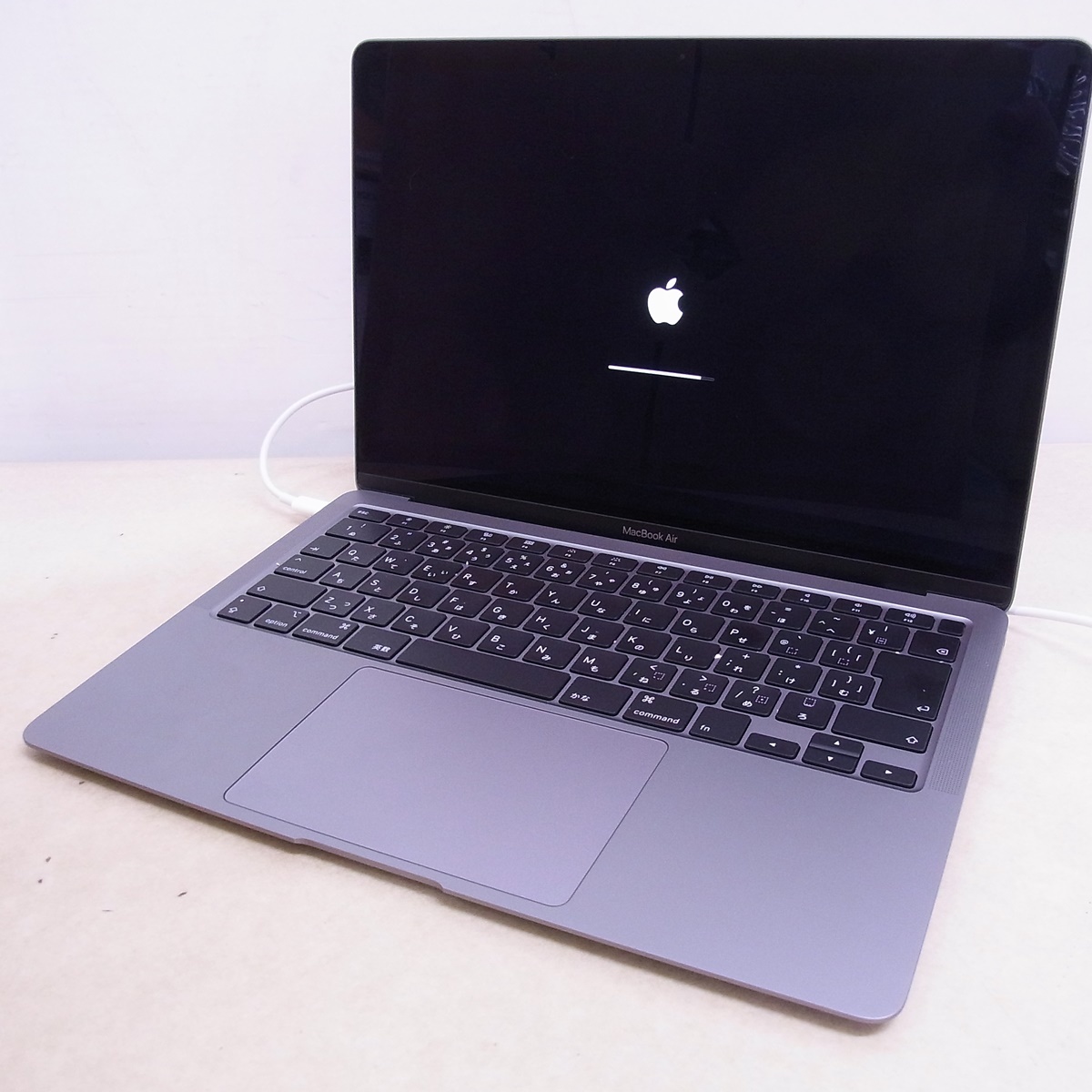 Air MacBook Apple M1 0 13インチ ⁄ Space 公式通販 中古 (13-inch, Gray 1