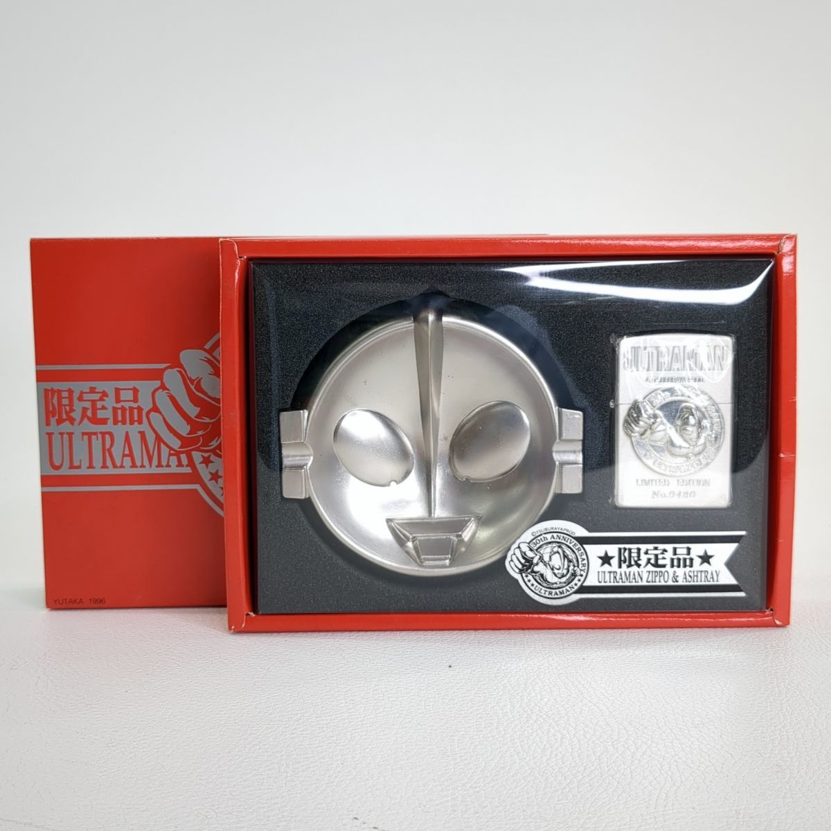 1565763】ZIPPO ULTRAMAN 30th ANNIVERSARY ZIPPO & ASHTRAY 着火 