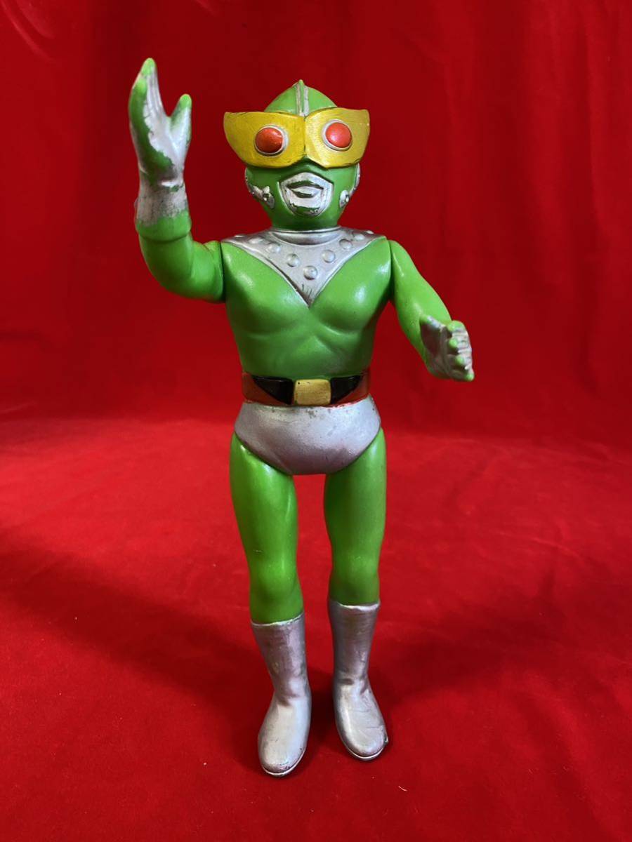 サンダーマスク 約27cm 無版権 パチソフビ パチにしては忠実に再現され 