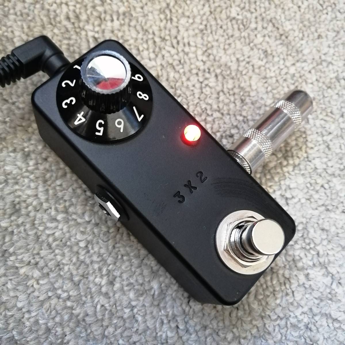 FIXED-WAH FDW-2 半ワウ固定音 美品 DIY Fixed Wah 半固定ワウペダル