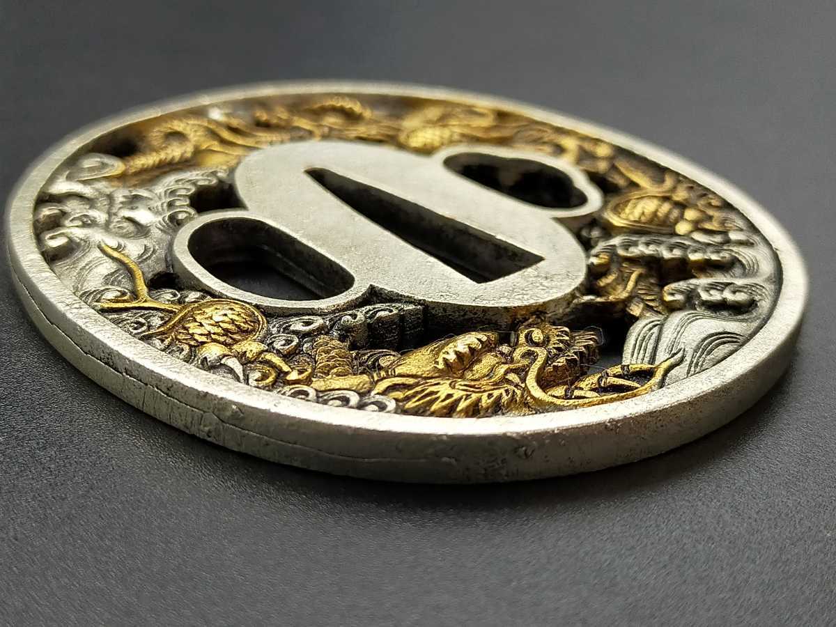 XG93 日本刀装具 刀鍔 龍の図 銅地 細工 絵金銀 刀剣美術 武道具 XG93