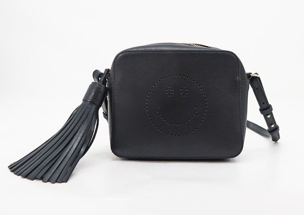 ◇【ANYA HINDMARCH アニヤ・ハインドマーチ】スマイル タッセル レザーショルダーバッグ ブラック