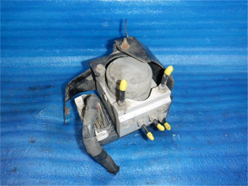 トヨタ 純正 ハイエース 《 KDH206V 》 ＡＢＳブレーキアクチュエーター 44050-26210 P10700-23007304